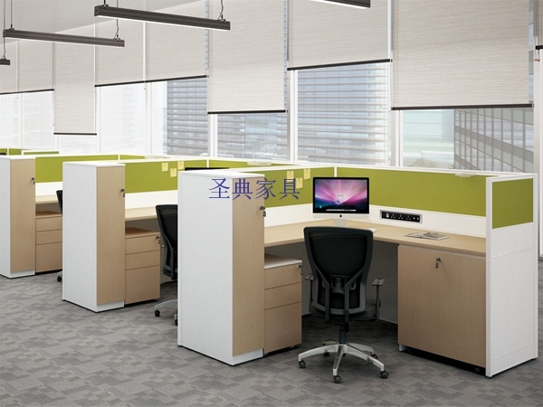 現代辦(bàn)公(gōng)室家具(jù)的風格應該怎樣搭配