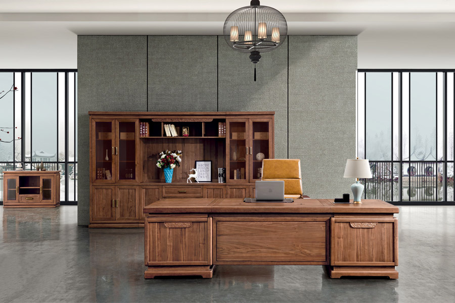 實木(mù)辦(bàn)公(gōng)桌